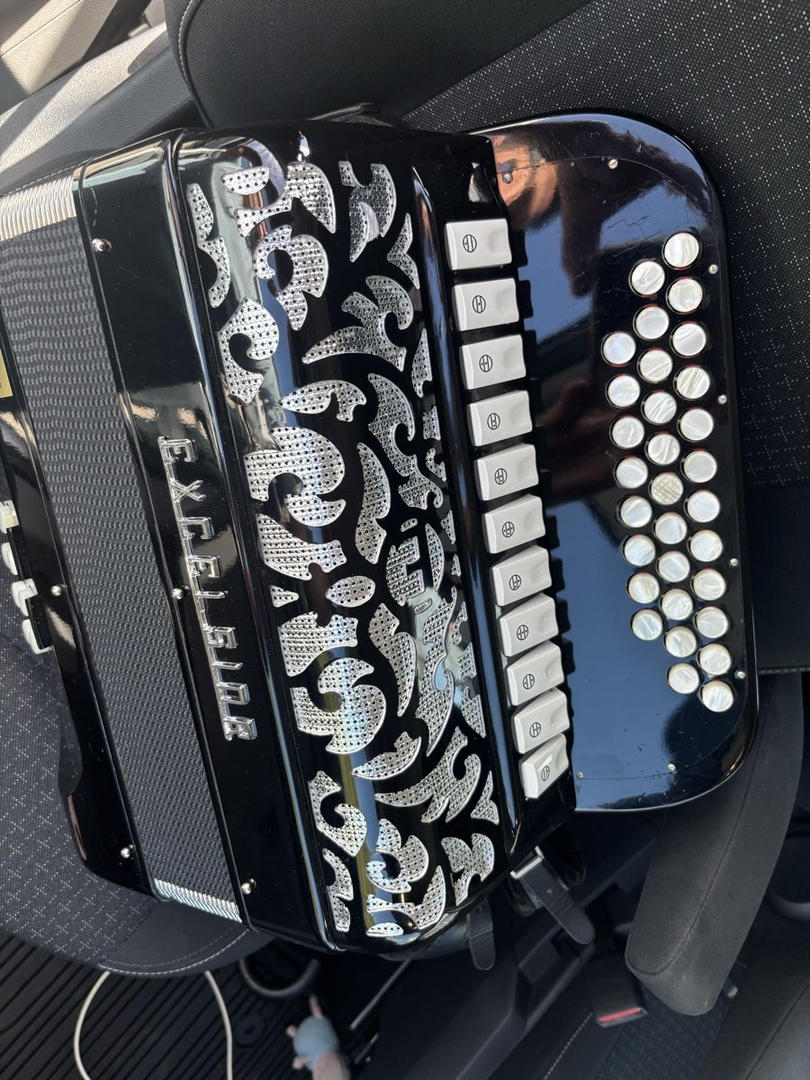 Excelsior Strumenti musicali: Akkordeon Excelsior 4Chörig  – Usato da Horw venduto da Oergeli0074 1
