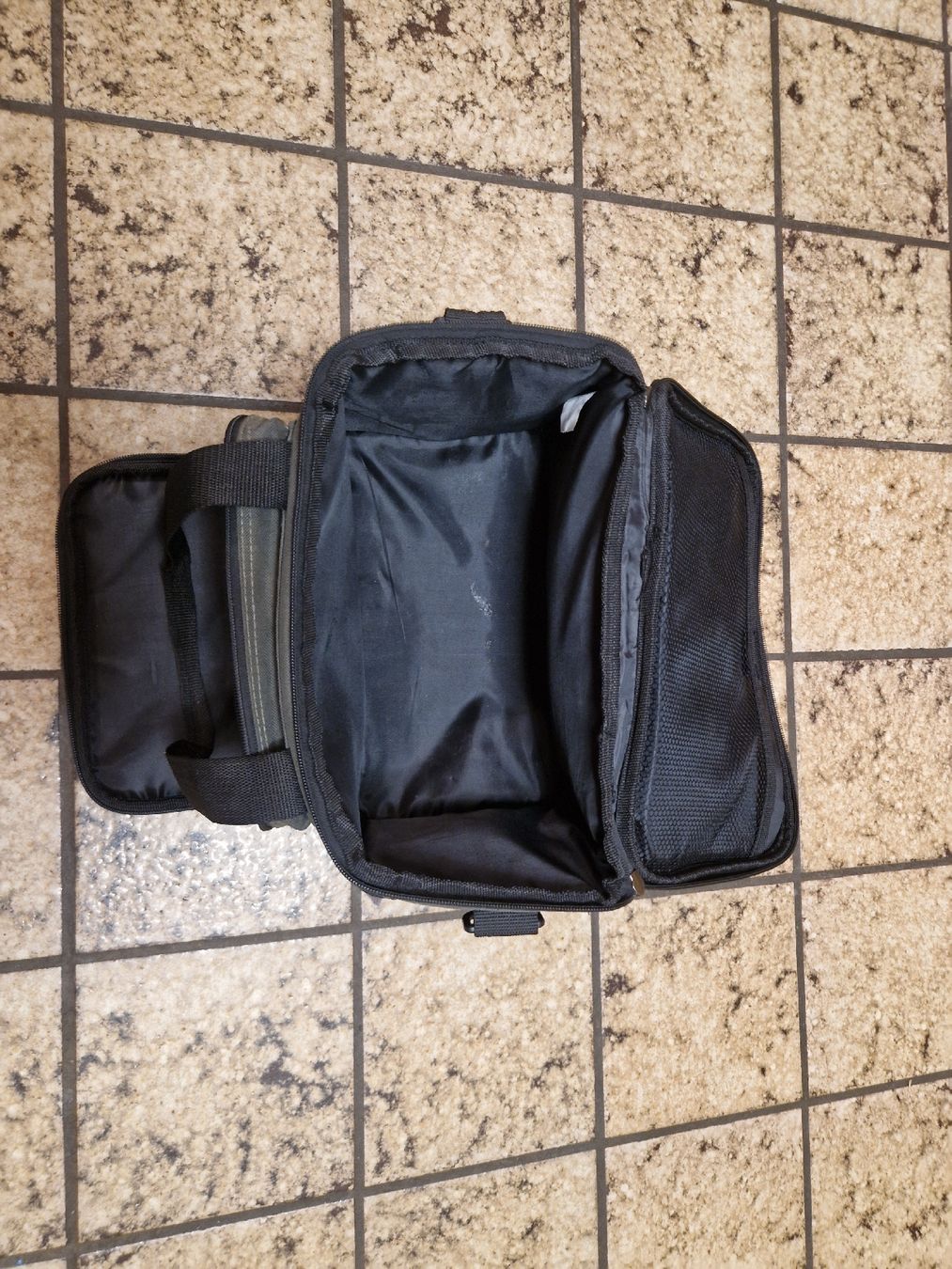 Borse: Anglertasche crane – Usato da Knutwil venduto da mey_cm9n 3