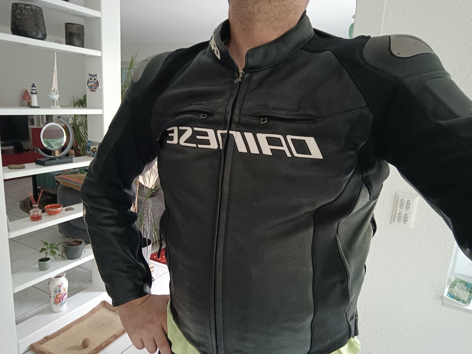 Dainese Giacche: Lederjacke Dainese Grösse 58 – Usato da Büren SO venduto da els_vz28