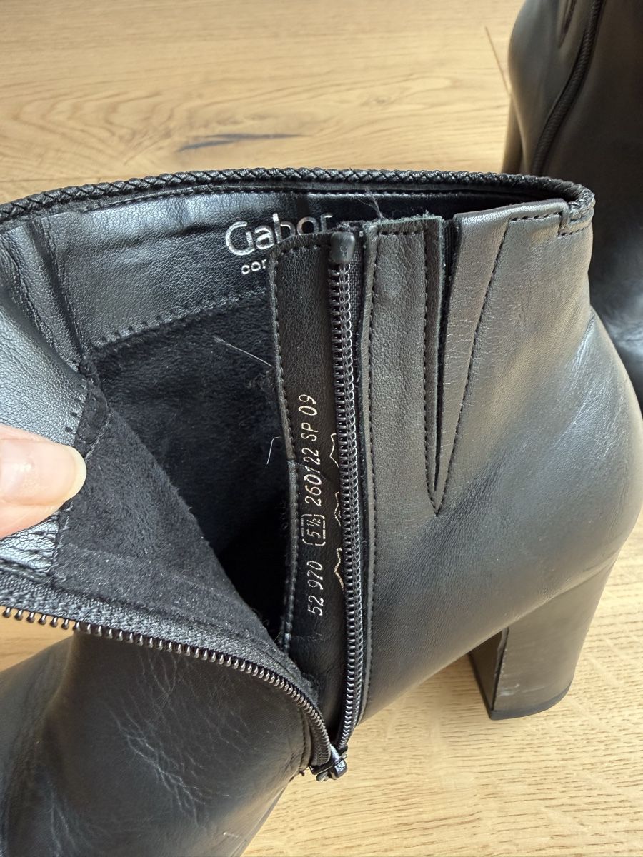 Gabor Scarpe da donna: Gabor Echtleder Stiefeletten schwarz, Gr. 38 – Usato da Weggis venduto da Moitie-Moitie 4