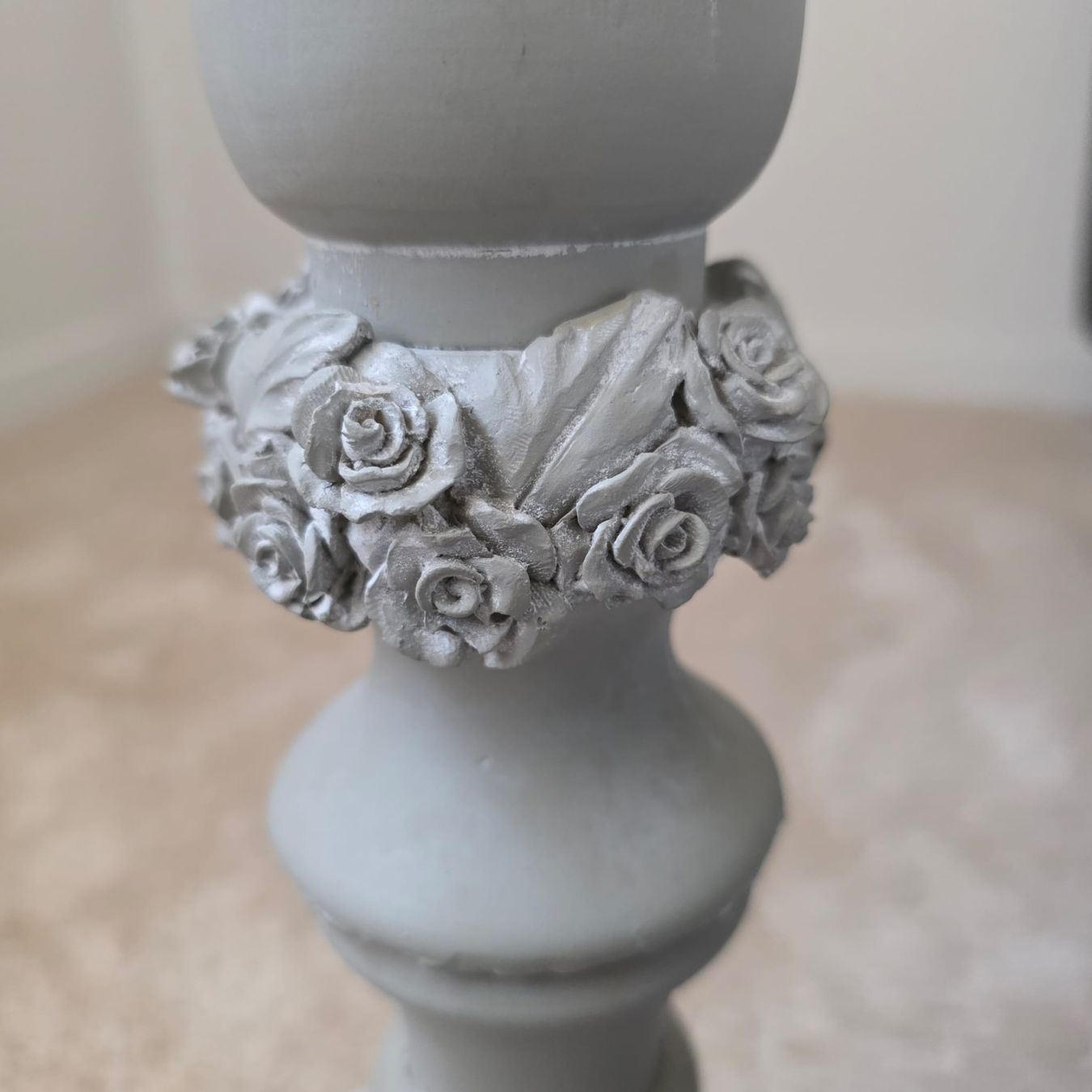 Pfister Lampade: Stehlampe grau mit Rosendekor und Stoffschirm – Usato da Rheinsulz venduto da Dred 4