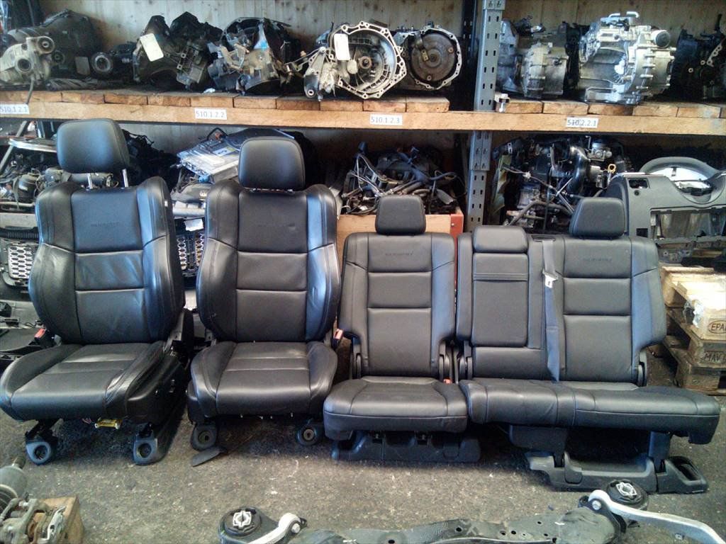 Jeep Tutti i ricambio: Autositze zu Jeep Grand Cherokee – Usato da Reichenburg venduto da T864RX