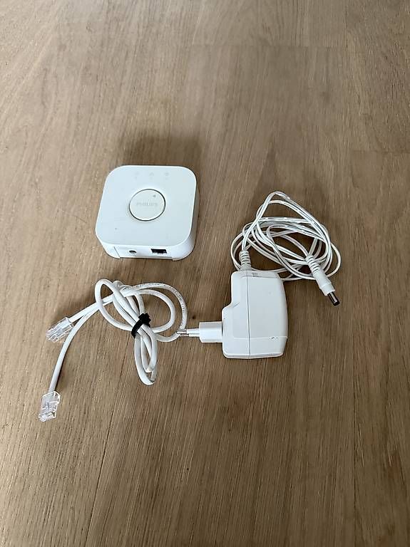 Philips Hub & Switch: Hue Bridge – Usato da Belp venduto da Thom2021