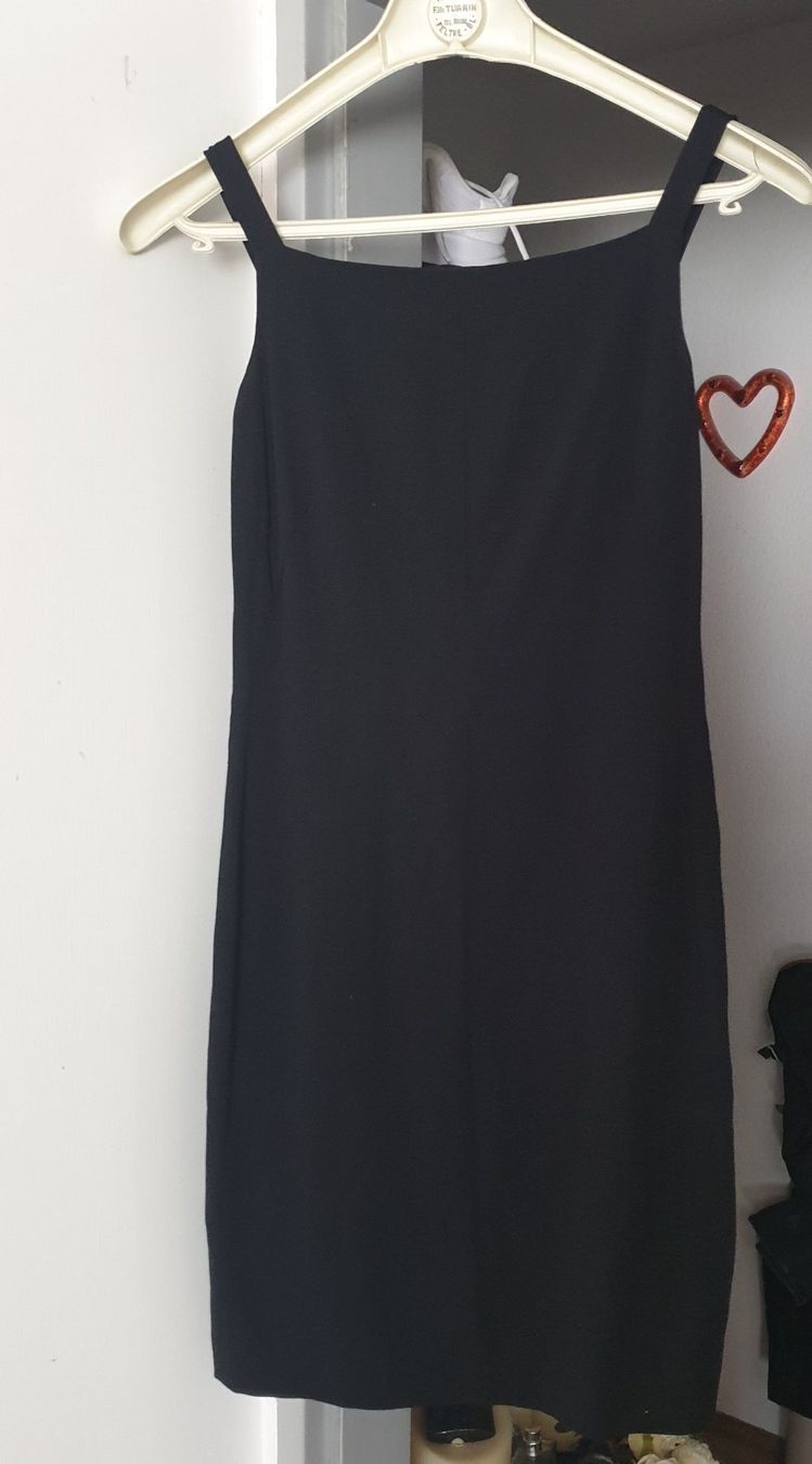 Cerruti Vestiti: Cerruti schönes Kleid Gr. 36 – Nuovo (secondo la descrizione) da Frenkendorf venduto da Moon111