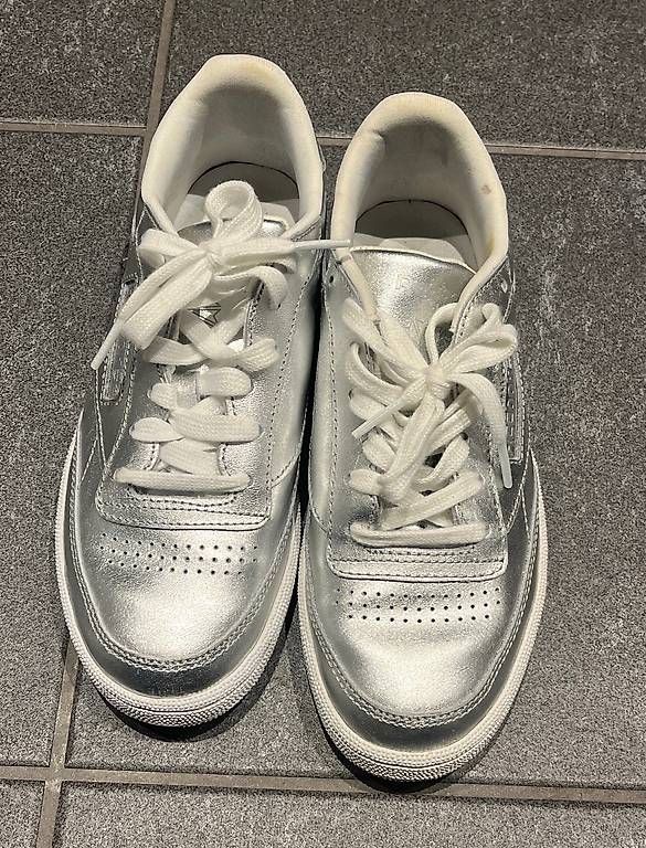 Reebok Scarpe da donna: Reebok Schuhe silber – Usato da Bern venduto da lis_vb2h