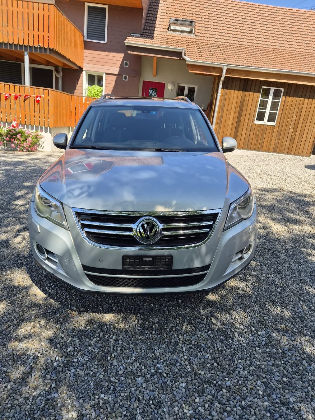 VW Automobili: VW Tiguan 2.0 Diesel – Usato da Ruswil venduto da Zindustries89 3