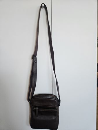 Petite sacoche en cuir marron