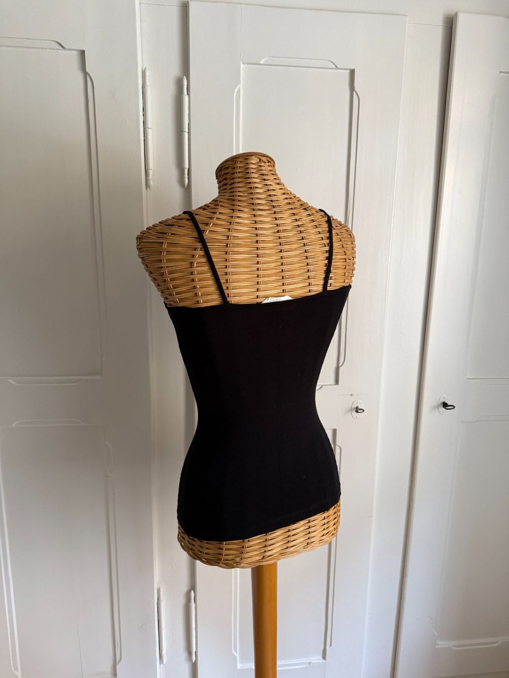 H&M Tops: Top schwarz XS – Gebraucht aus Zürich von Diazaio 1