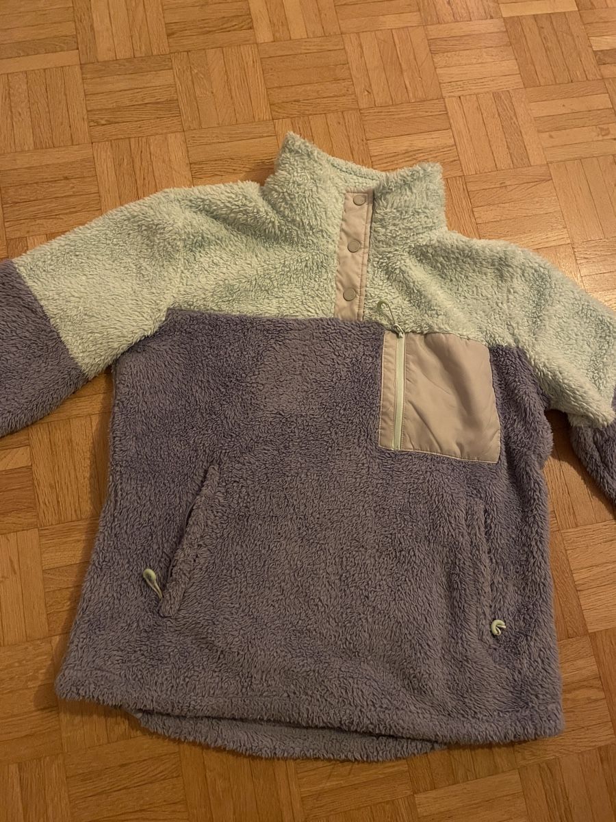 Roxy Pullover & Sweatshirts: Roxy Fleece Pullover, Grösse M – Gebraucht aus Bern von dan_h5yr