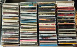Ca. 120 CD's in Alucase