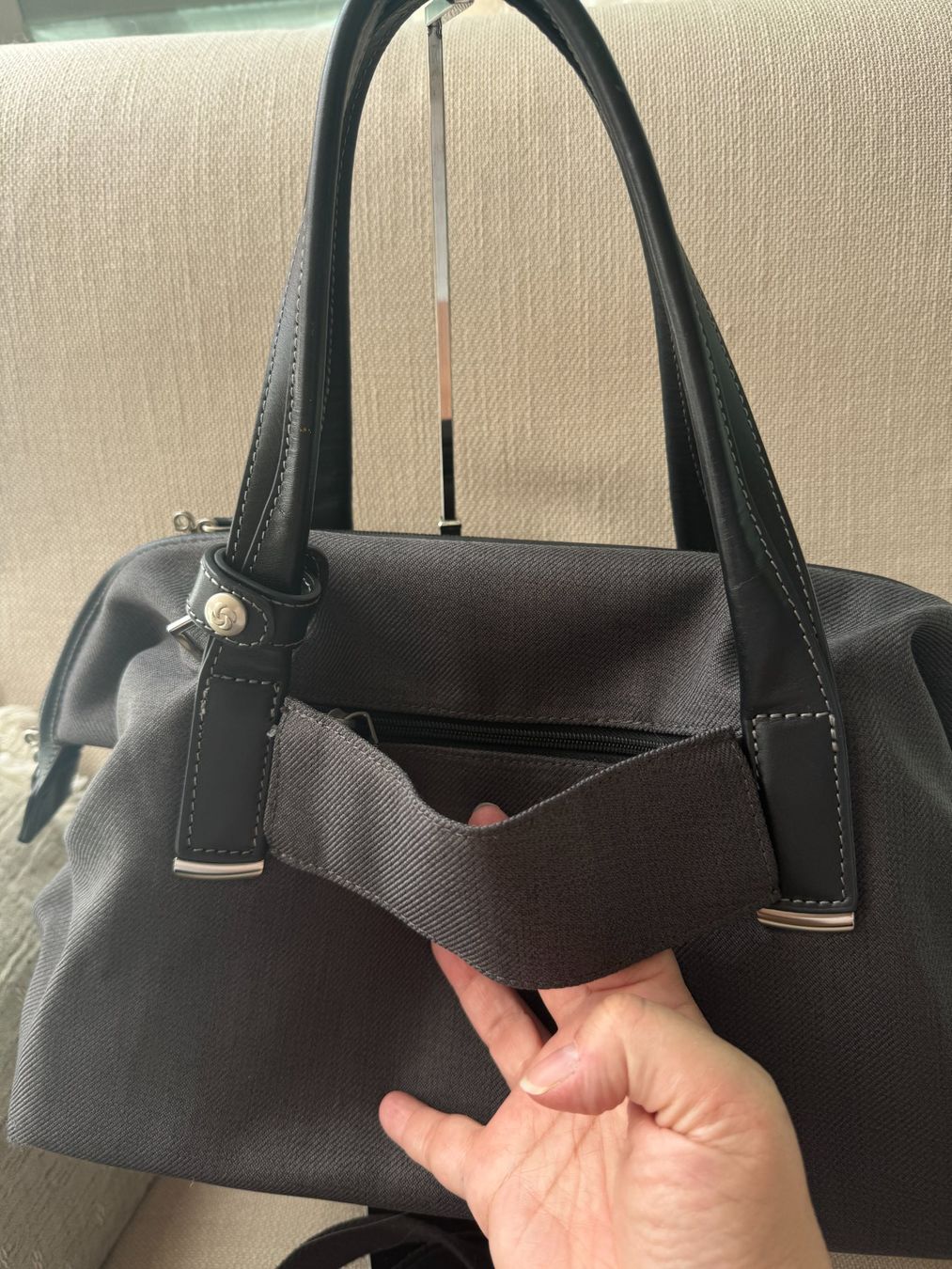 Samsonite Taschen: Samsonite Bowlingbag Handtasche Stoff anthrazit-grau – Gebraucht aus Muttenz von einfach-schoen 3