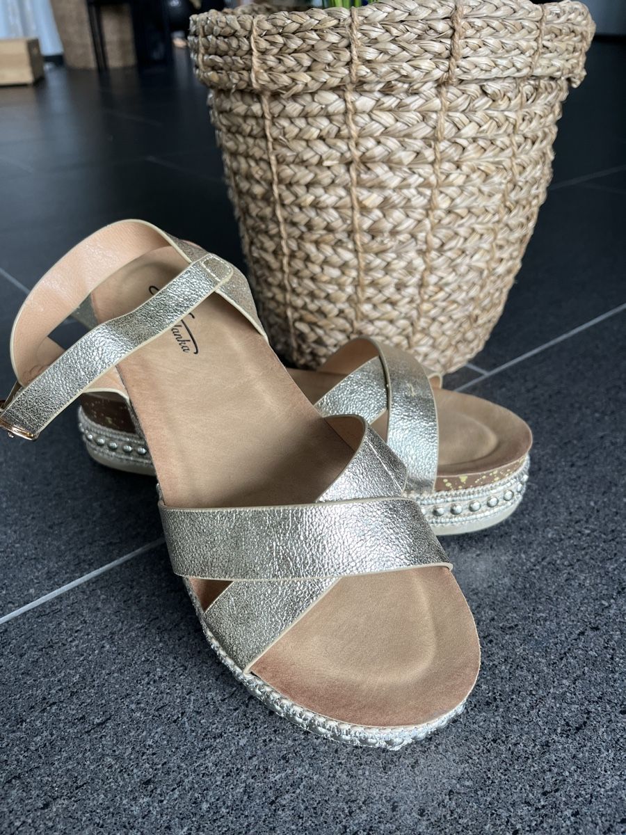 Scarpe da donna: Sandalen Gr. 40 – Usato da Holziken venduto da Xjj19 5