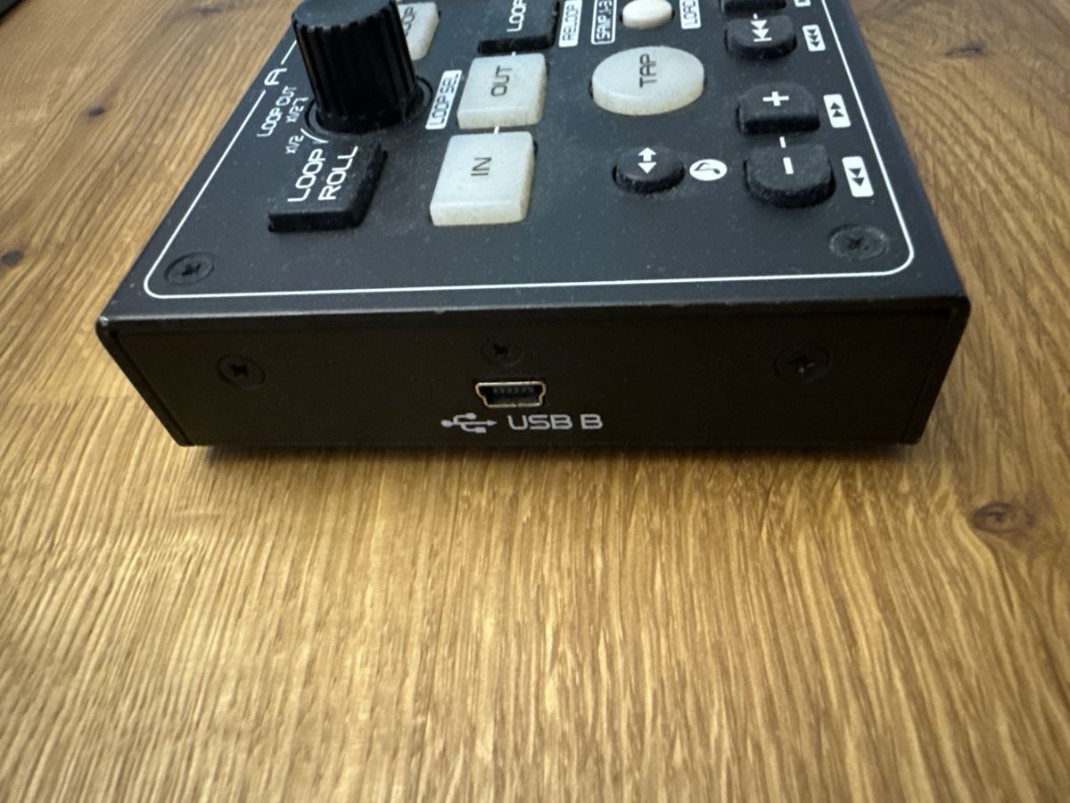 Denon Mischpulte: Controller DJ - Denon DN-HC1000S – Gebraucht aus Luzern von Onafetz 2
