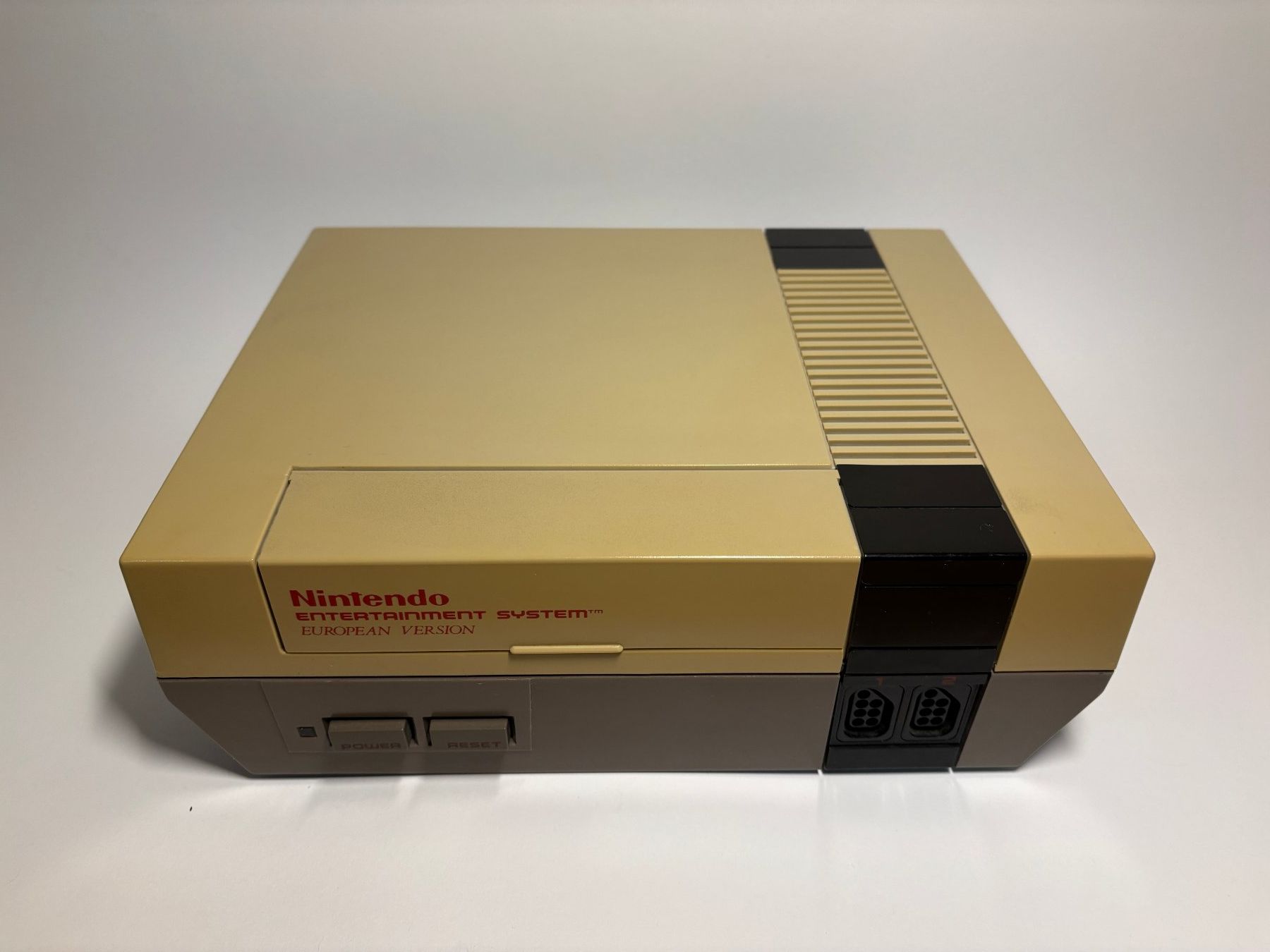 Nintendo Console: NES - Konsole – Usato da Allschwil venduto da bul_5pmr 4