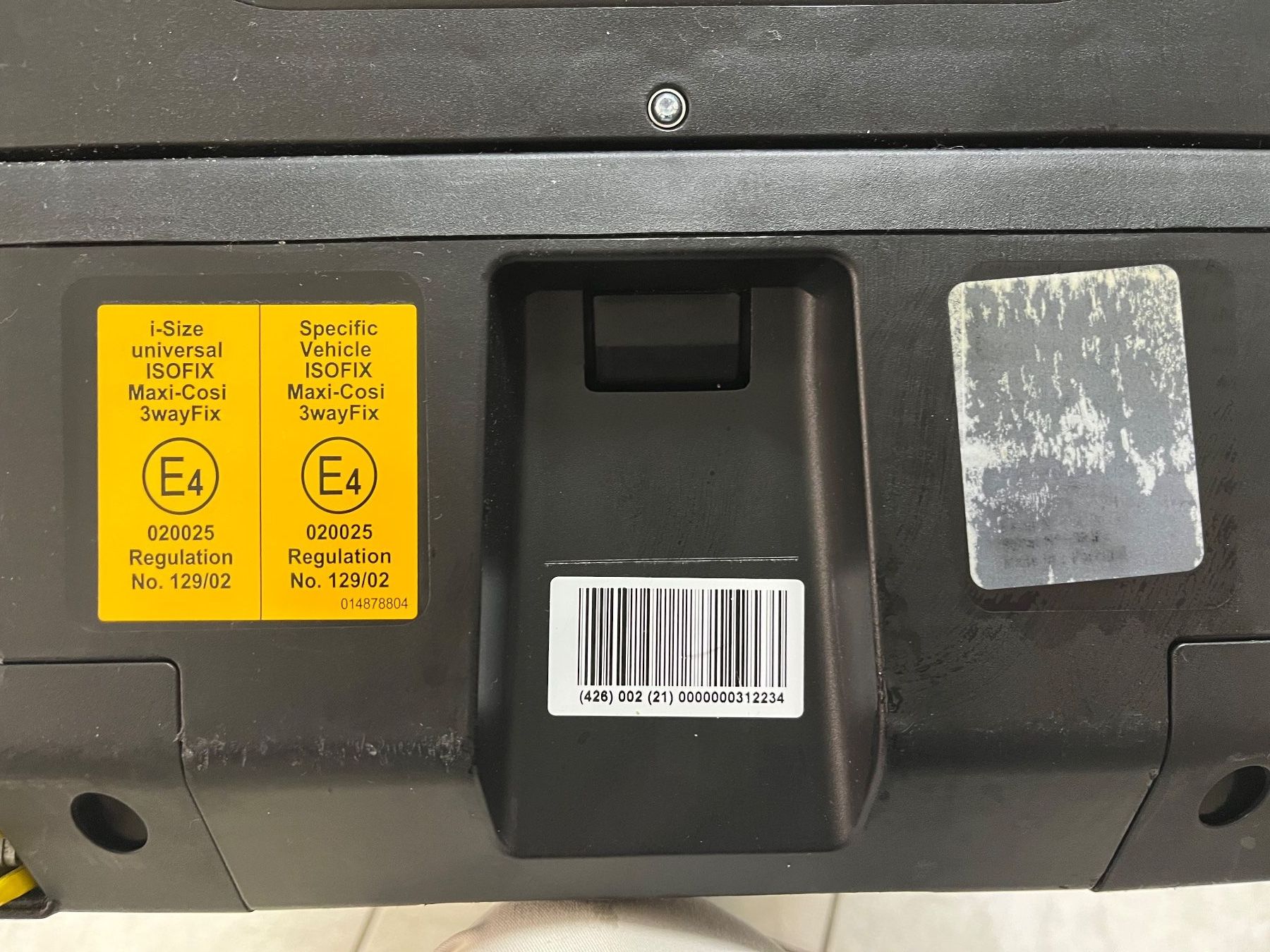 Seggiolini per auto: MAxi Cosi Iso Fix Station 3wayFix – Usato da Unterlunkhofen venduto da FadigerFaden 2
