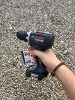 Neu: Bosch Blau Professional Akkuschrauber GSR 18V