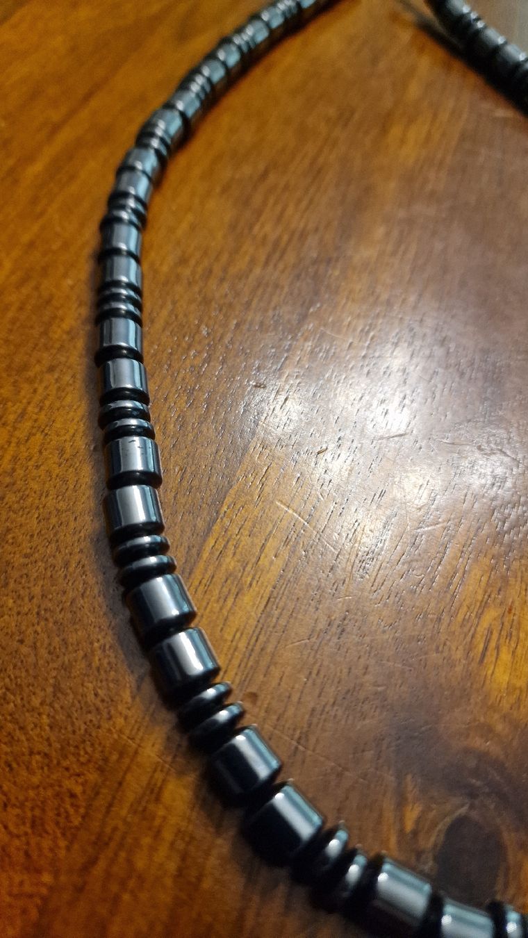 Catenine: Hämatit Halskette Schmuck  ca 45cm neu – Nuovo (secondo la descrizione) da Urtenen-Schönbühl venduto da Saints67 4