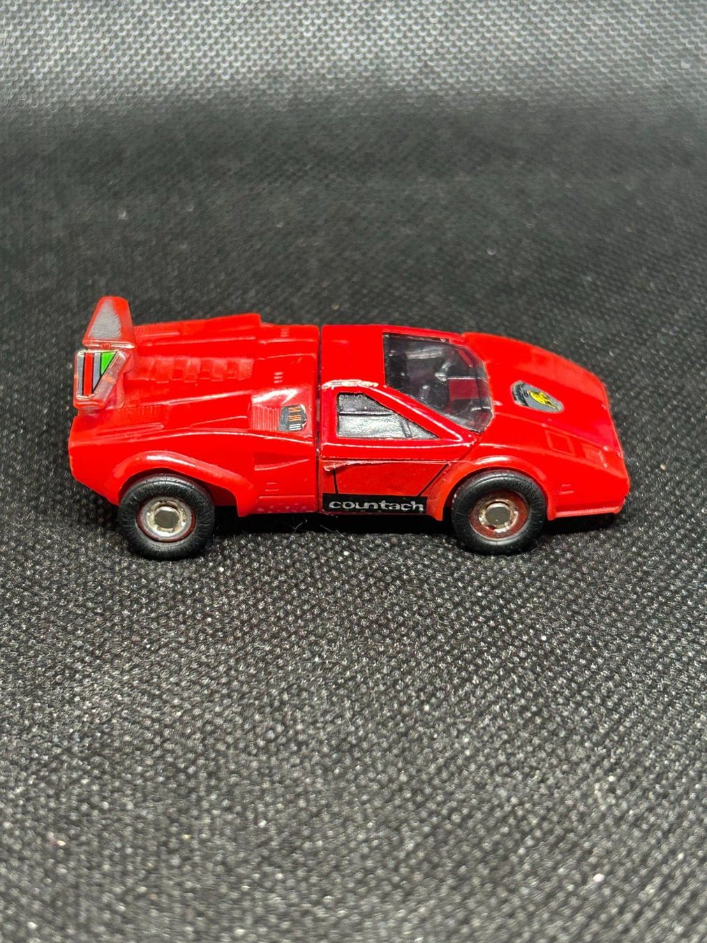 Bandai Giocattoli: GoBots Lambourghini Countach Bandai 1984 – Usato da Lausanne venduto da Retro-geek 2
