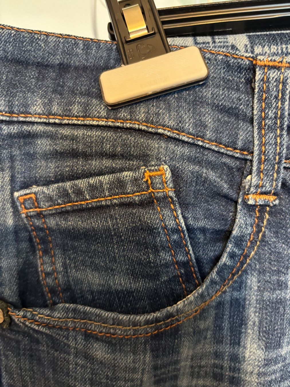 Girbaud Jeans: Bermuda jeans Marithe et Francois Girbaud – Usato da Murten venduto da Louis1954 4