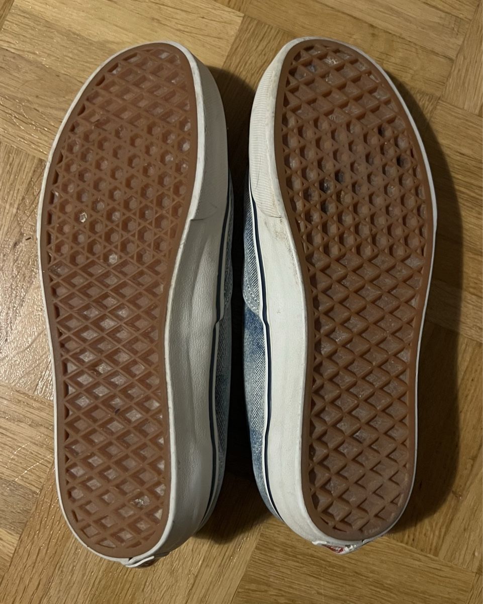 Vans Chaussures femmes: Vans Jeans Gr. 38 – D'occasion à Rafz par SaintCruz 1
