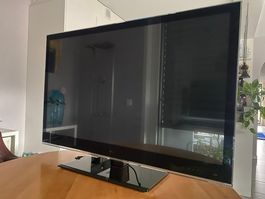 TV Gerät LG47LE8500