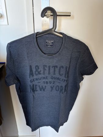 Abercrombie & Fitch T-Shirt, dunkelblau, Gr. S, Top Zustand!
