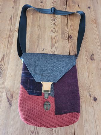 Umhängetasche, handgemacht