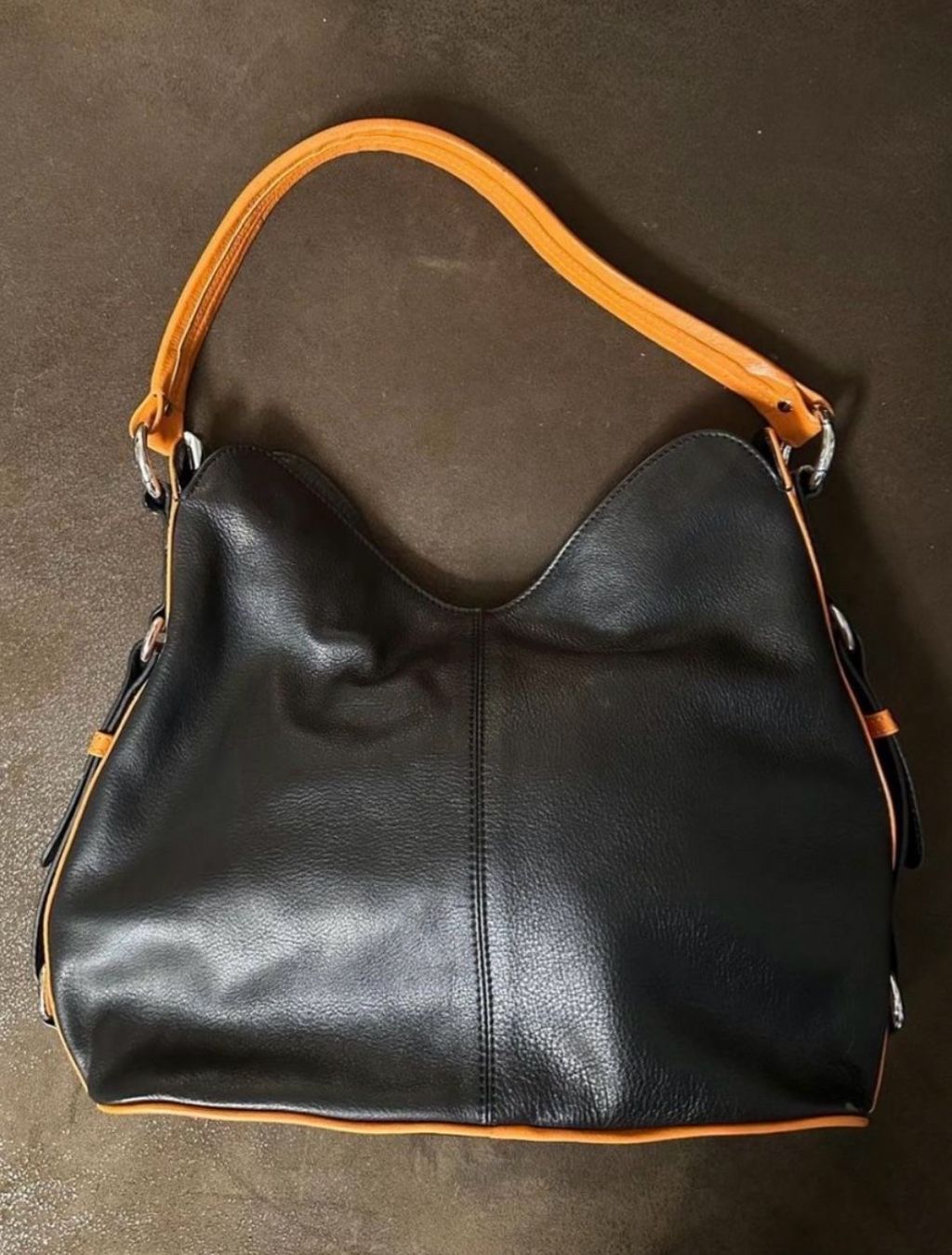 Tod'S Borse da donna: TOD’S LEATHER SHOULDER BAG – Nuovo (secondo la descrizione) da Zollikon venduto da ces-chic 6