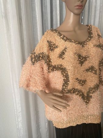 Perfekter Auftritt - UNIKAT - HAND MADE Strickpulli, M/L