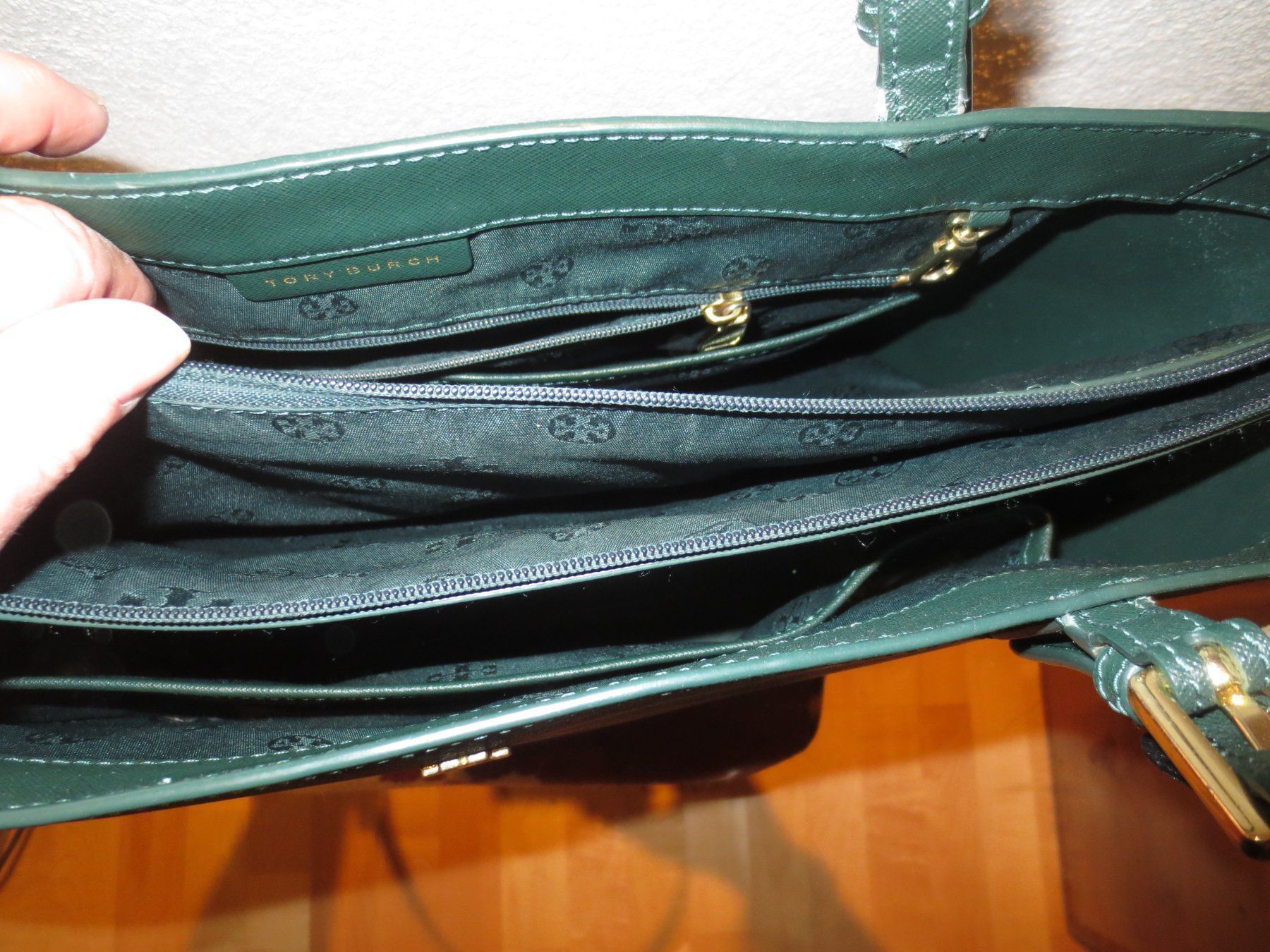 Tory Burch Borse da donna: Tory Burch Handtasche grün – Difettoso da Männedorf venduto da Livingston 4