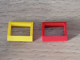 Lego - Pièces jaune et rouge - (2432 05 6) (2432 06 7)