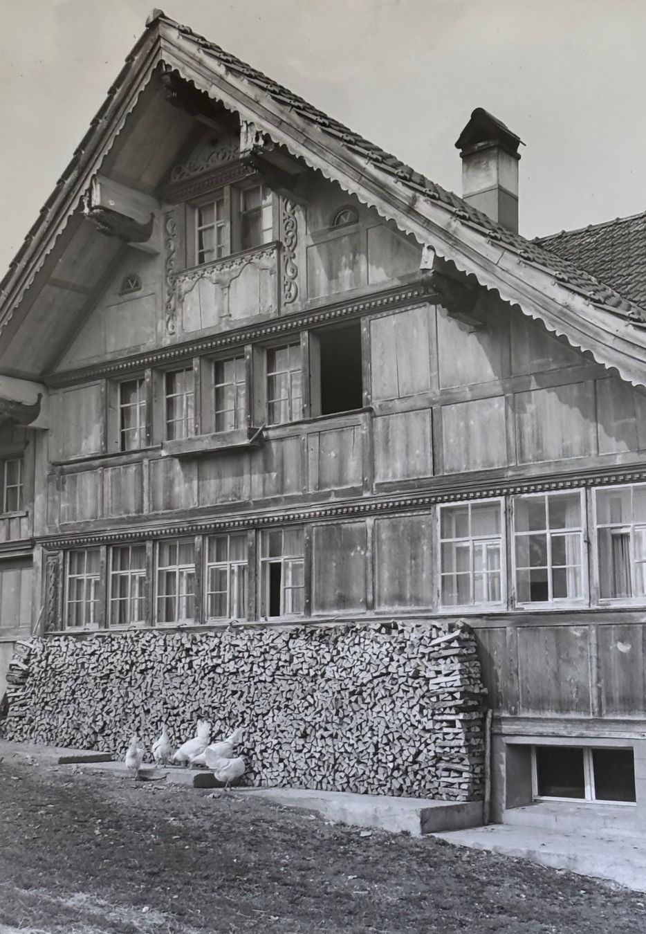 Cartoline postali: Foto E. Grubenmann, Appenzell, Bauernhaus, 18 x 13 cm – Usato da Frauenfeld venduto da Merk52