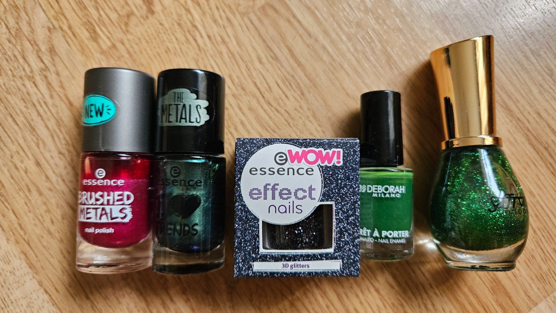 Smalto per unghie: 4x Nagellack plus Nagelglitzer – Nuovo (secondo la descrizione) da Lyss venduto da Janine_z23