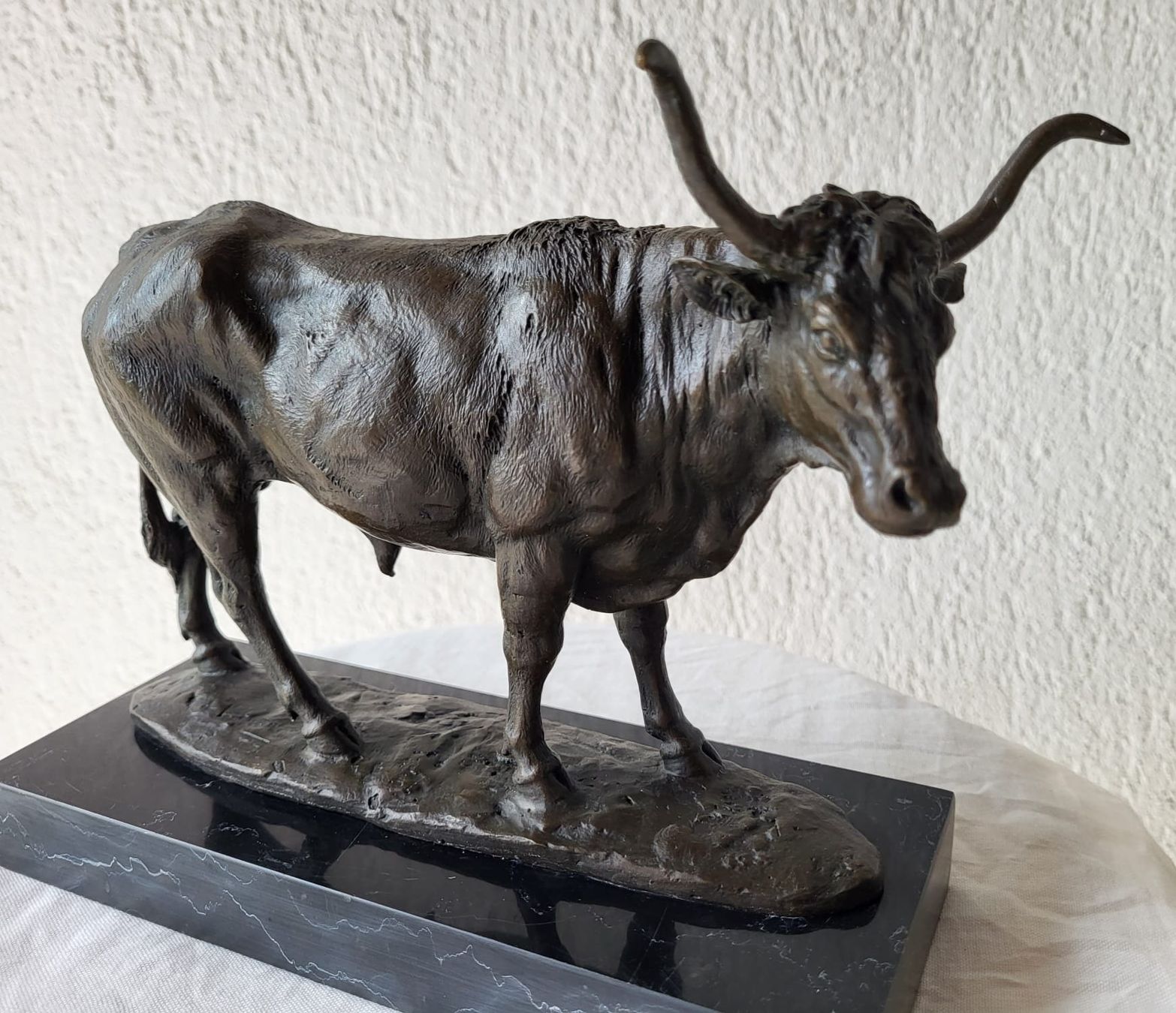 Sculture & Statue: Bronce / Bronze kräftiger Langhorn Stier – Usato da Stüsslingen venduto da pati-king 1