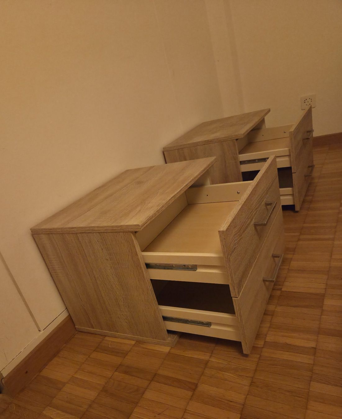 Comodini: 2 Nachttische – Usato da Bottmingen venduto da Tomena0214 2