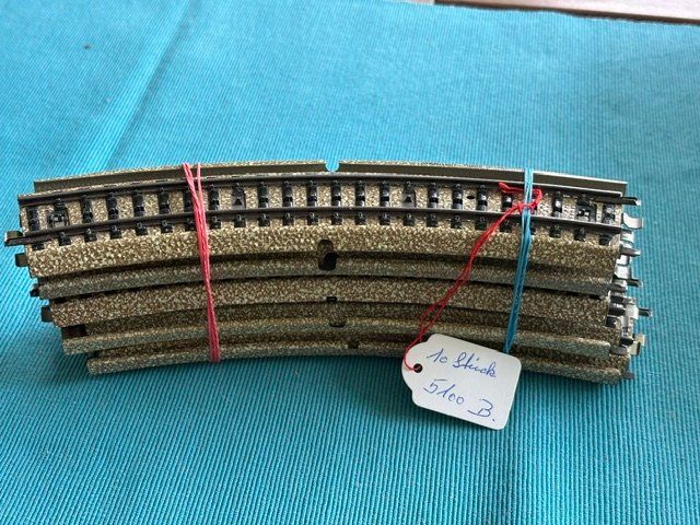 Märklin Modelleisenbahnen: Märklin Gleis 5100 (B) – Gebraucht aus Frenkendorf von HampeFrenk