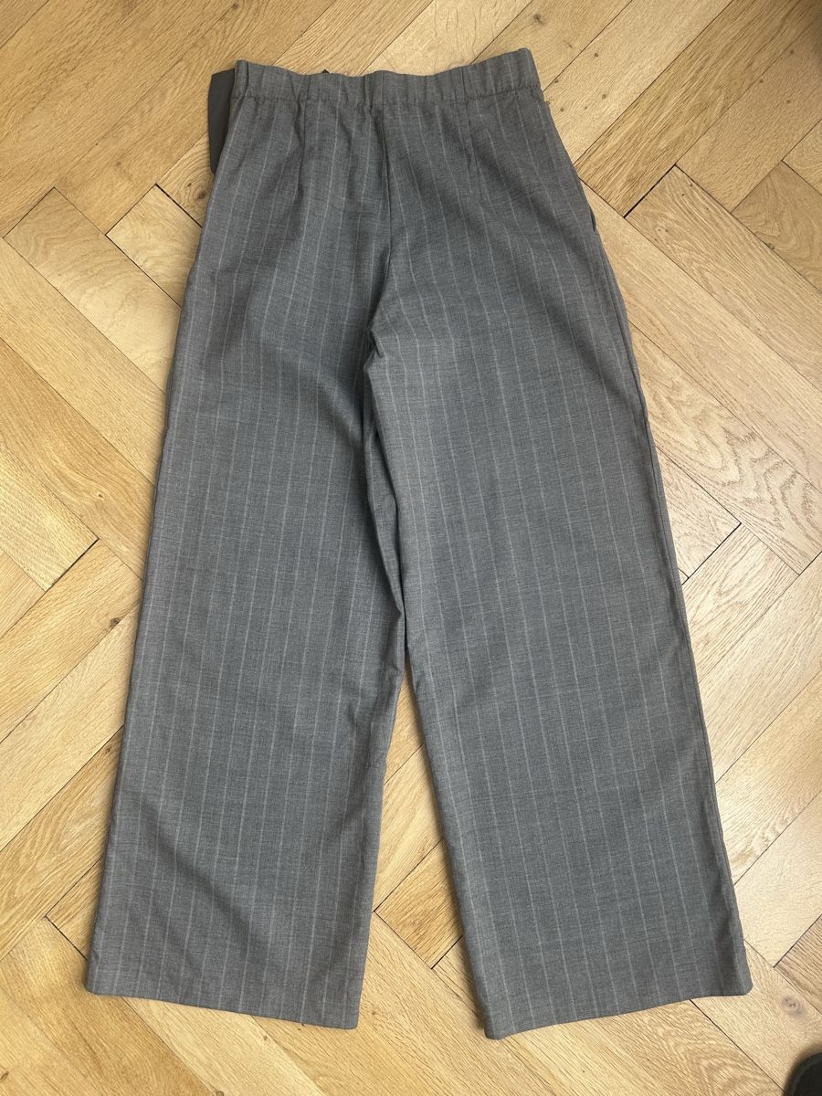 Massimo Dutti Hosen: Pantalon Massimo Dutti 36 – Gebraucht aus Genève von Sarahchge 6