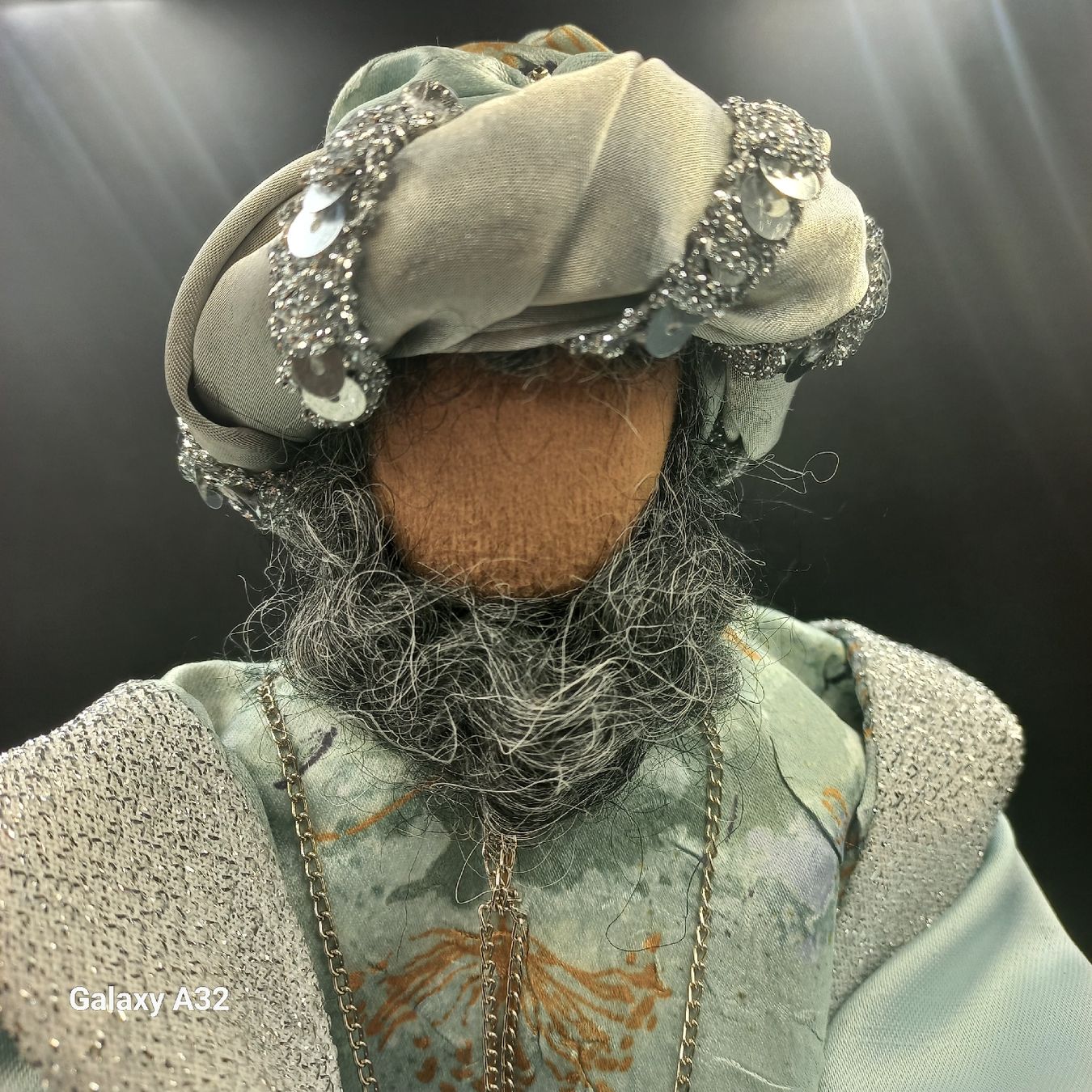 Statuette: Schwarzenberger Krippenfigur, wundervoller König – Nuovo (secondo la descrizione) da Lachen SZ venduto da jimmygoal13 3