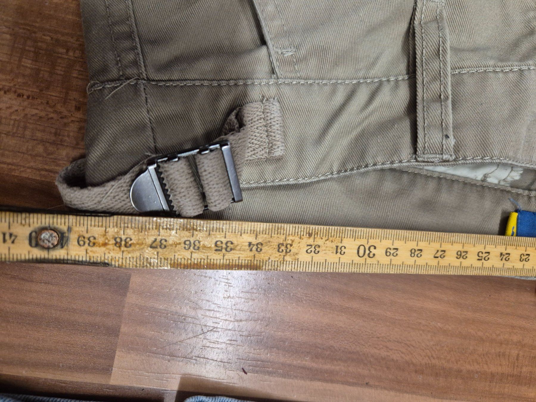 Jeans: 2 Jeans oder2 Hosen gr 38/40 B22 – Usato da Schwarzenburg venduto da Flamingo07 6