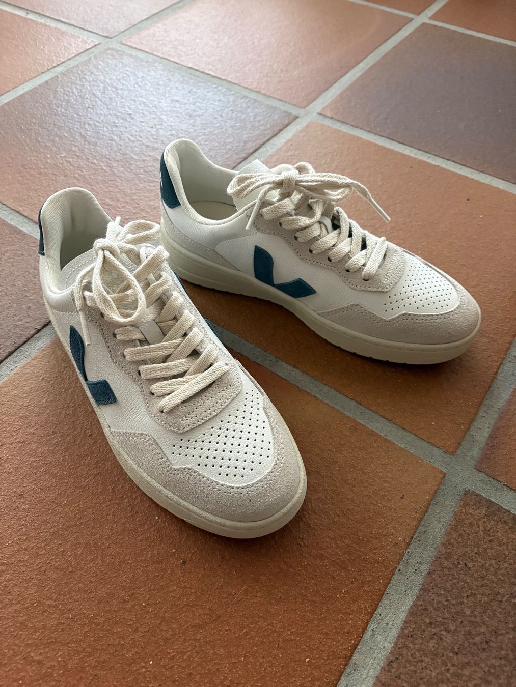 Veja Scarpe da donna: Veja Sneaker – Nuovo e nell'imballaggio originale da Frauenfeld venduto da caeten 1