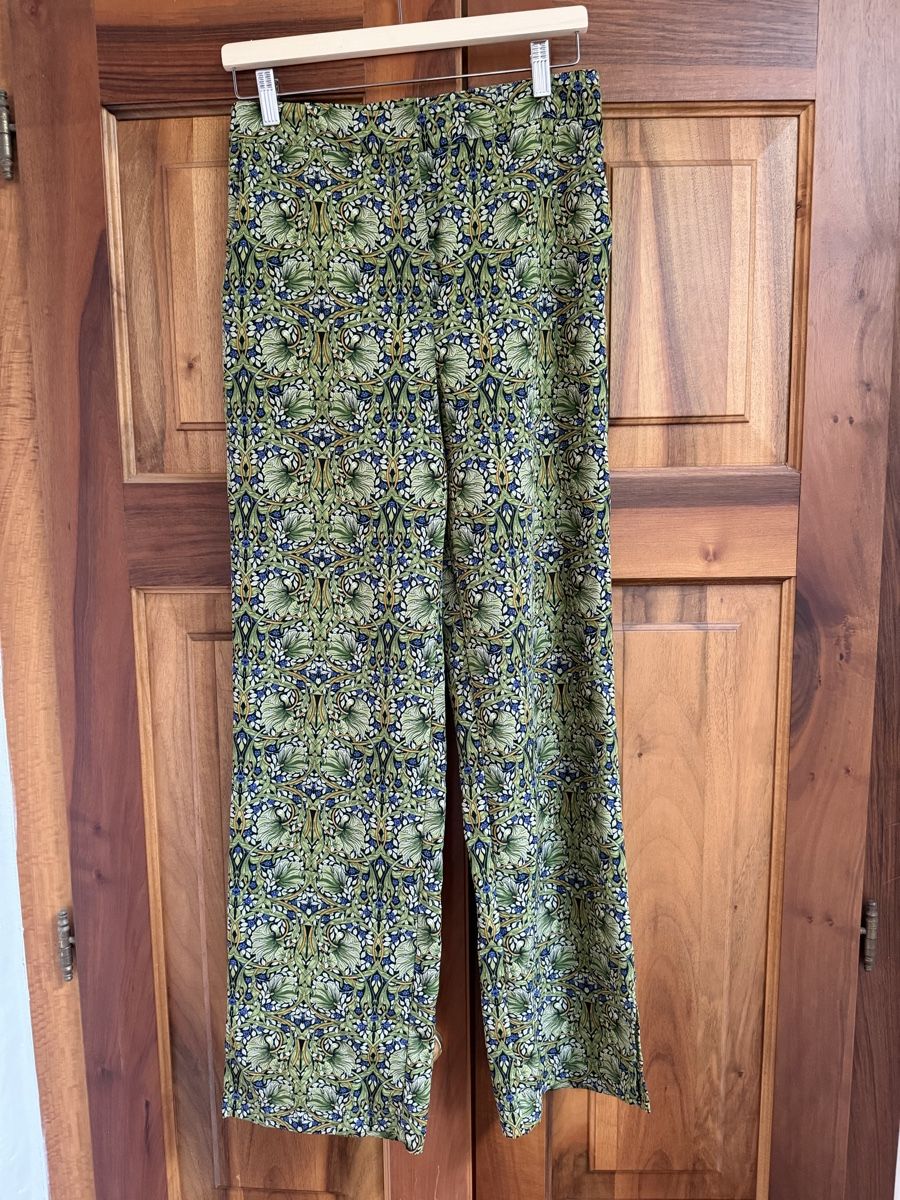 Mango Hosen: Pantaloni – Gebraucht aus Carabbia von Kiwi.2012
