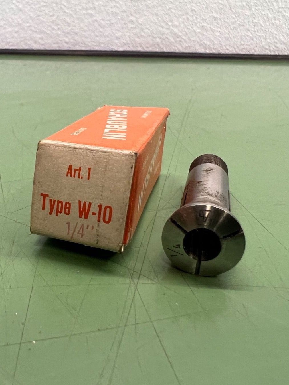 Tutti gli attrezzi: SCHAUBLIN pince W10 1/4 – Nuovo e nell'imballaggio originale da Aarberg venduto da SNMachines