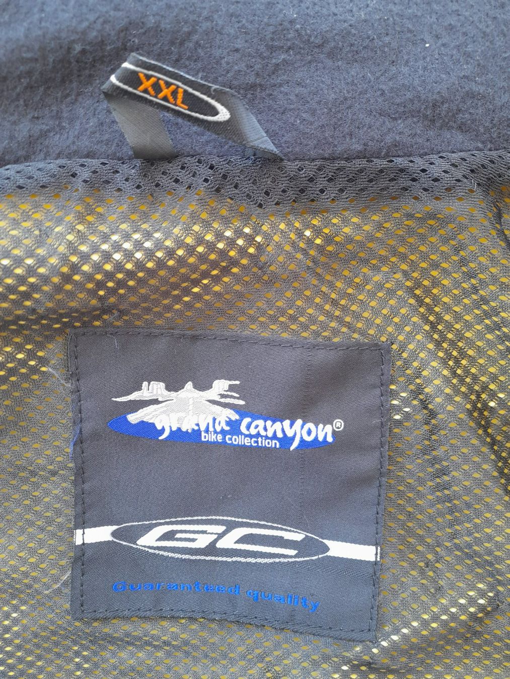 Giacche: Veste de moto imperméable Grand Canyon XXL – Usato da Les Geneveys-sur-Coffrane venduto da papoute 1