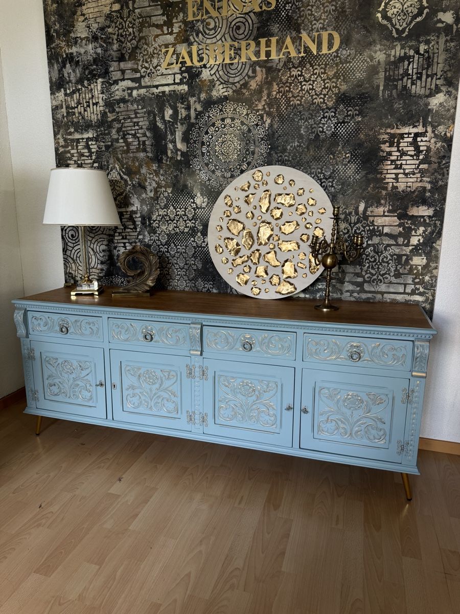 Cassettiere: Elegantes Massivholz-Sideboard/Kommode  – Nuovo (secondo la descrizione) da Sisseln AG venduto da ibr_c5wj 5