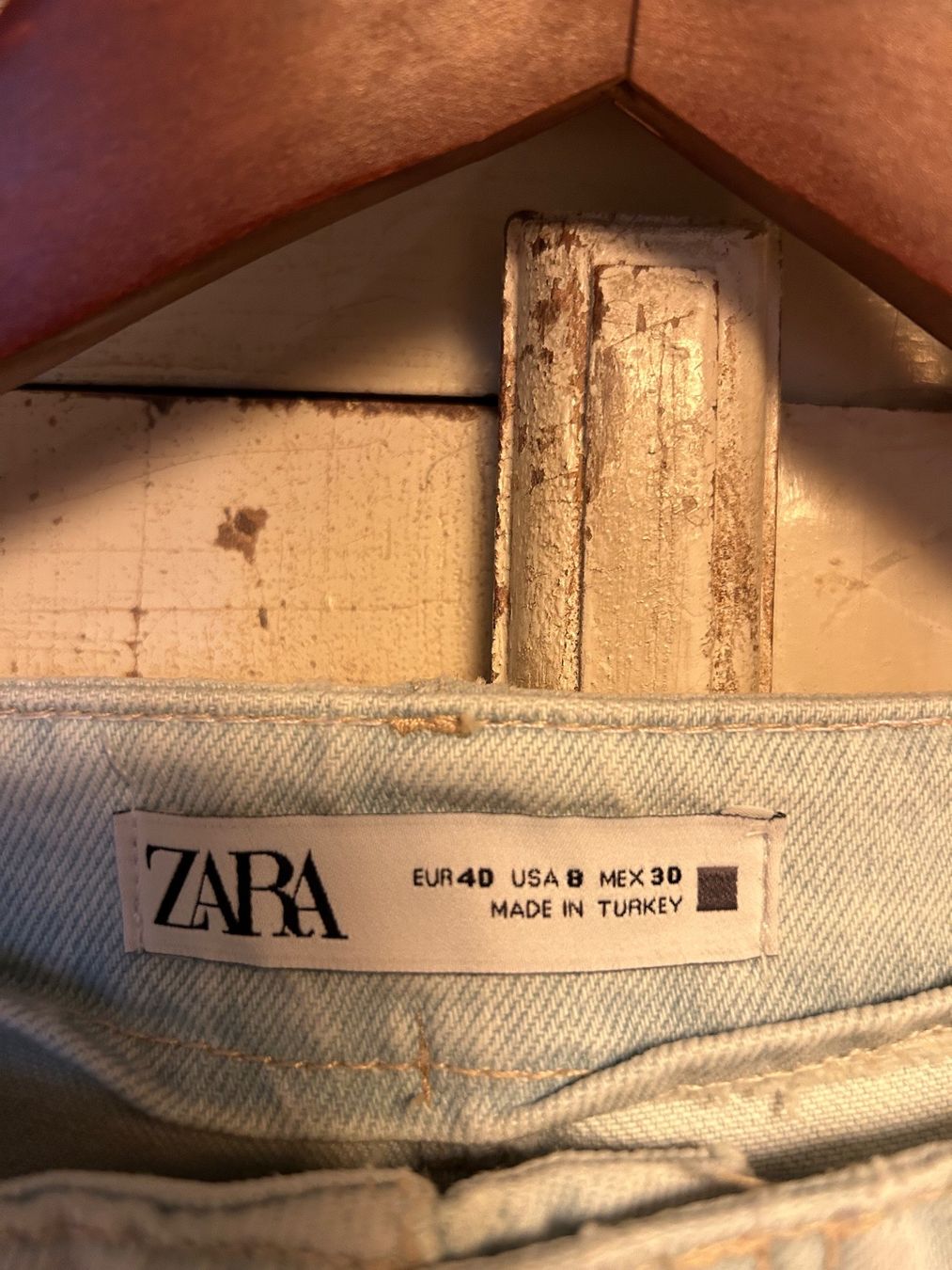 Zara Pantaloni: Pantalon – Usato da Genève venduto da rescateCH 2