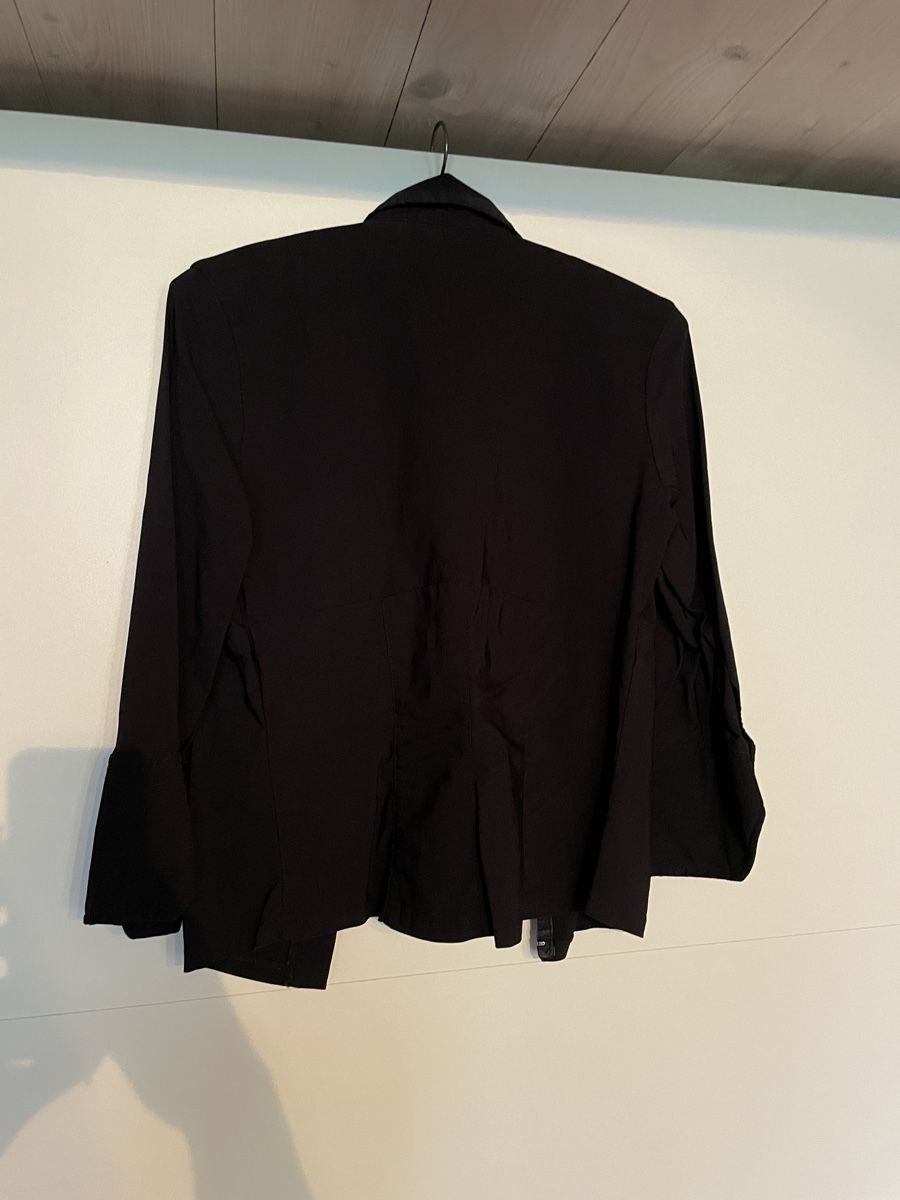 Blusen: Bluse schwarz Gr.36 – Gebraucht aus Schafhausen i. E. von Hublina