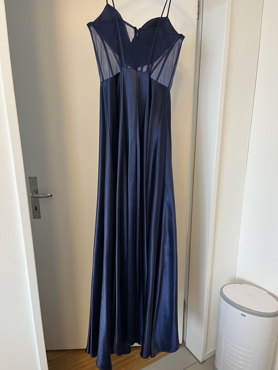 Kleider: Abendkleid – Gebraucht aus Zürich von Ellatoto 2