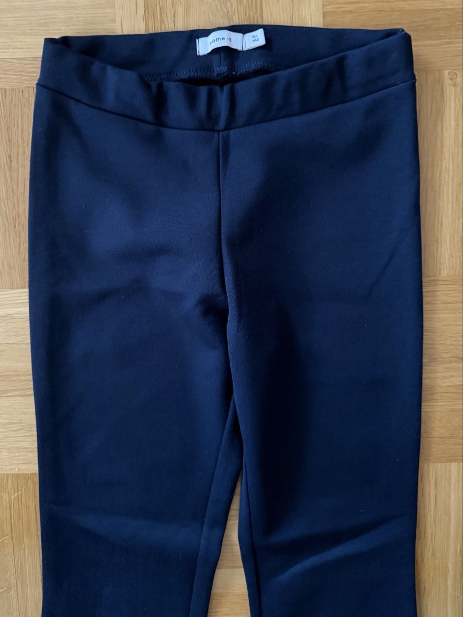 Name It Hosen: Schlaghose dunkelblau, Gr. 140 – Gebraucht aus Kilchberg ZH von Von_dutch 1