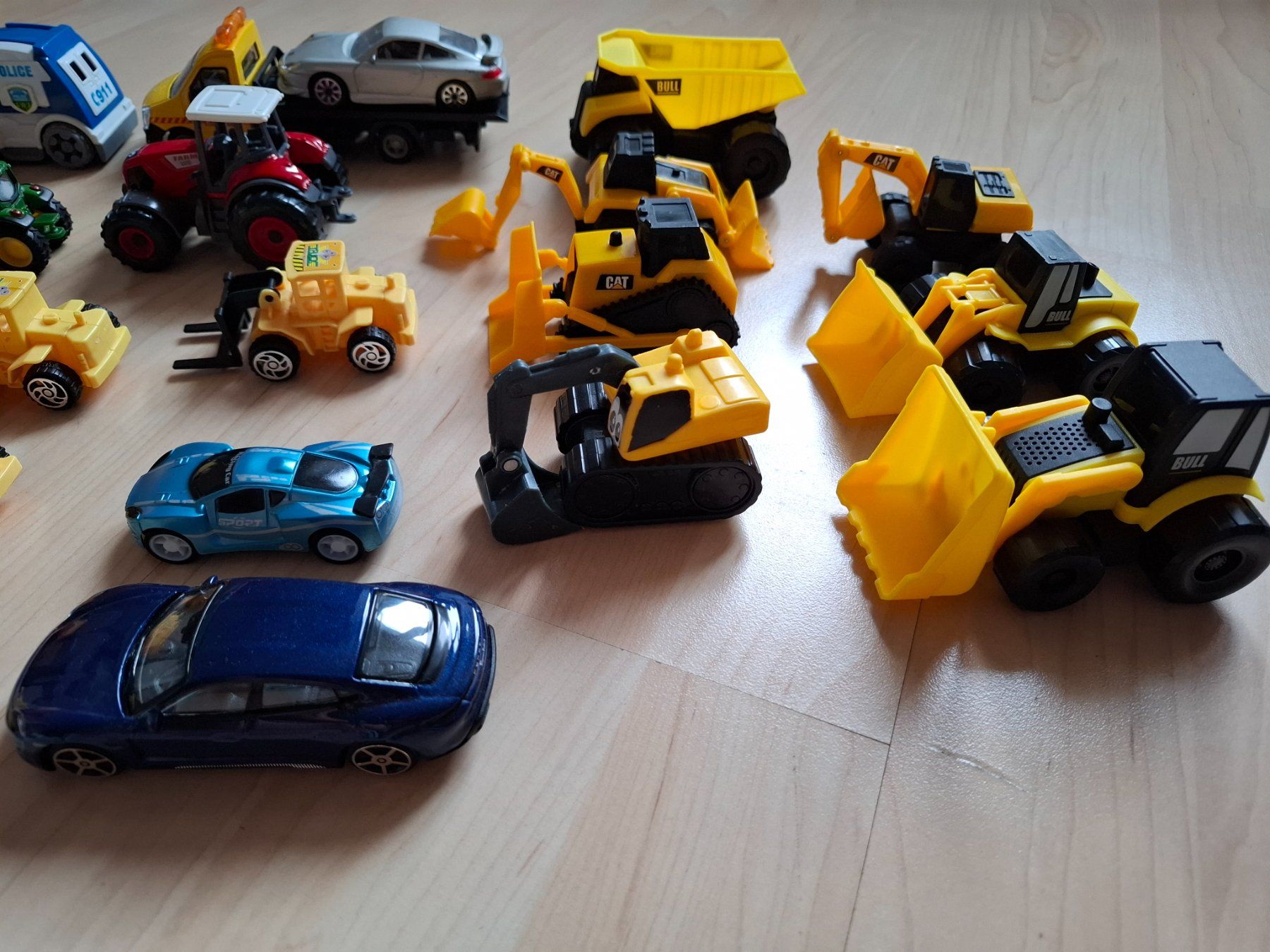 Giocattoli: Kleine Spielzeug Autos – Usato da Oberurnen venduto da rotty80 2