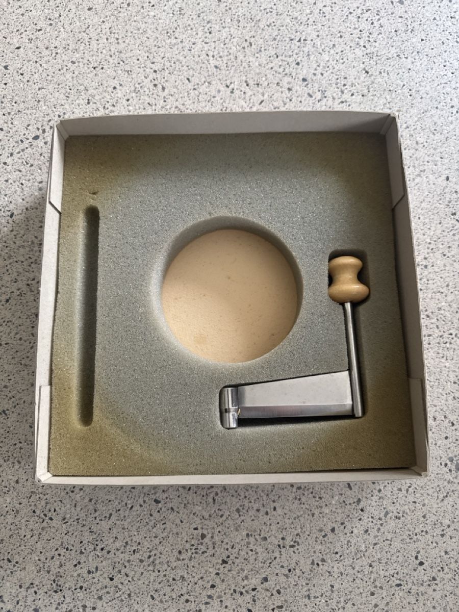 Elettrodomestici da cucina: Original Girolle Käsehobel – Usato da Hunzenschwil venduto da CPA_5000 2